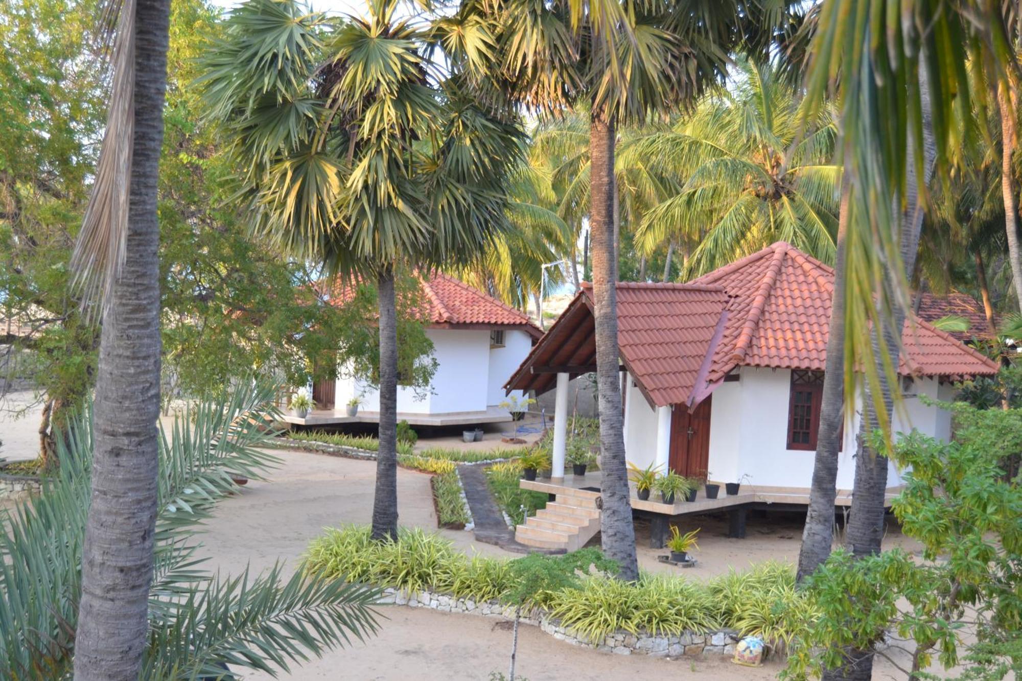 Nirukthie Beach Resort & Restaurant Kalpitiya Εξωτερικό φωτογραφία