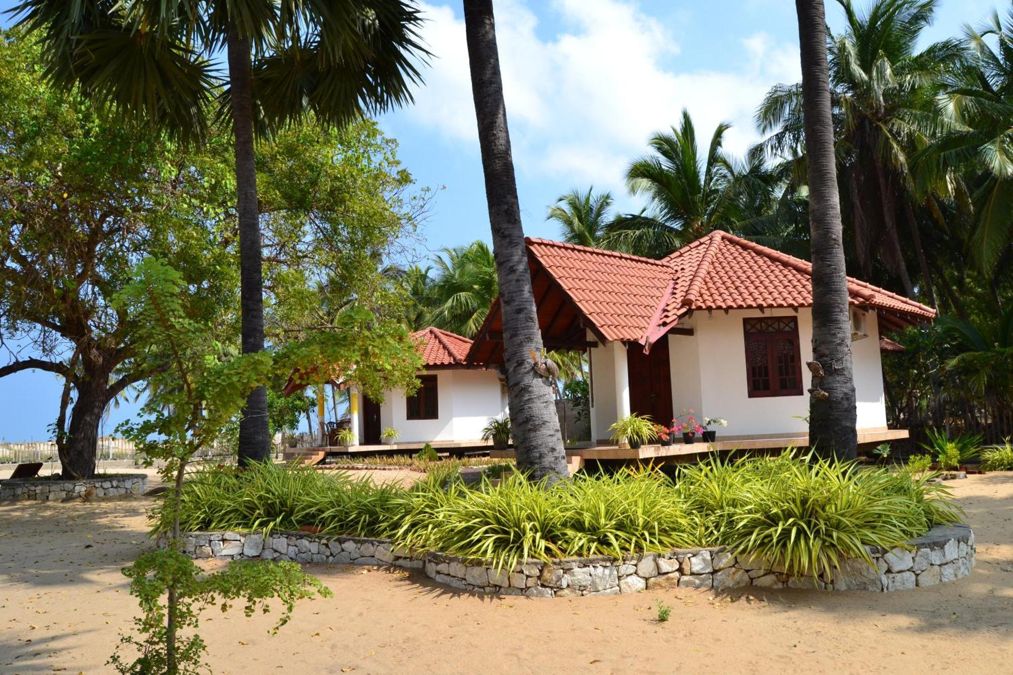 Nirukthie Beach Resort & Restaurant Kalpitiya Εξωτερικό φωτογραφία